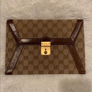 Gucci clutch